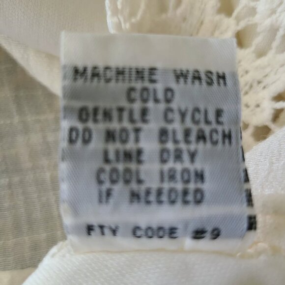 Rebellion Sheer Ivory Cream Colored Lace eyelet Tank Top Women's Size Small - Picture 9 of 9